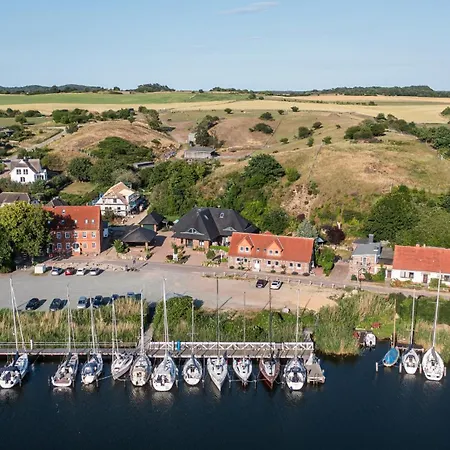 Tatil Evi Seeblick 10 *